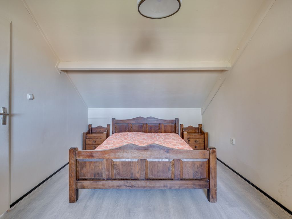 Hertenkamp 76, TEGELEN