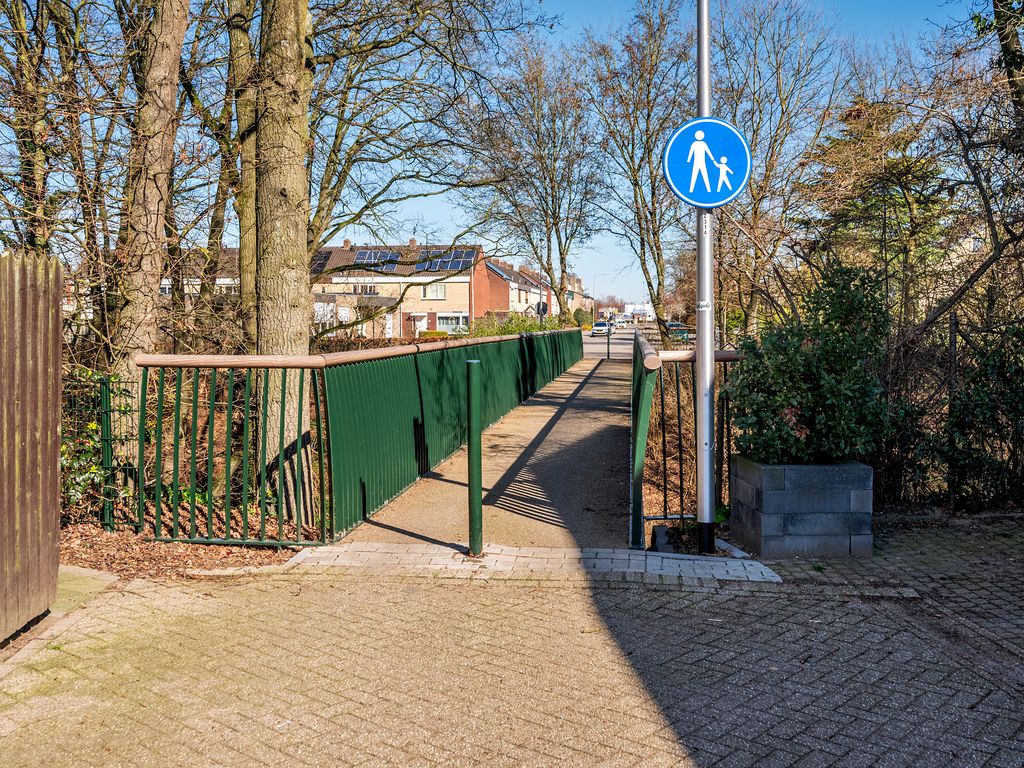 Hertenkamp 76, TEGELEN