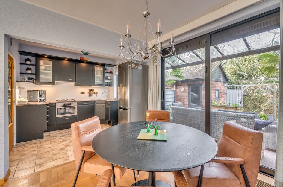 Bisschop Lindanusstraat 11