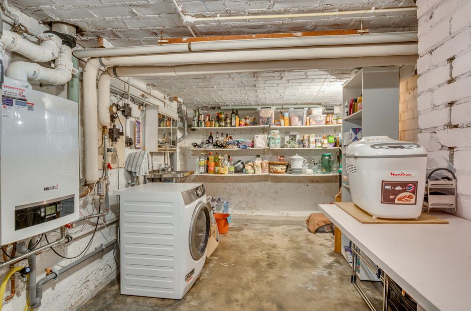 Bisschop Lindanusstraat 11