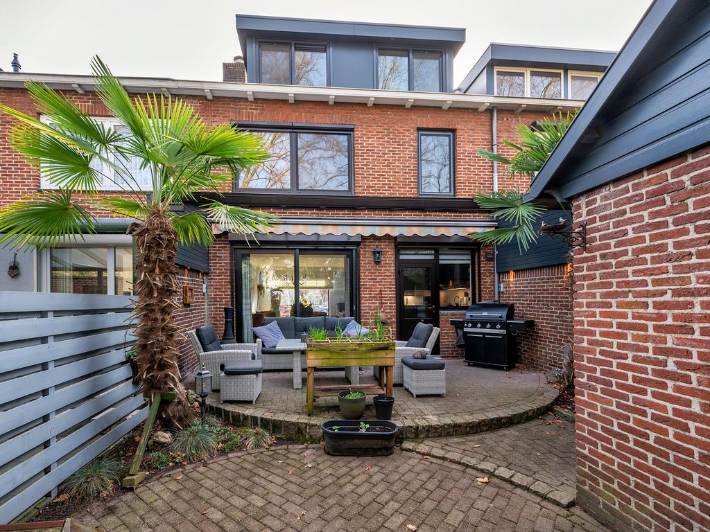 Bisschop Lindanusstraat 11, VENLO