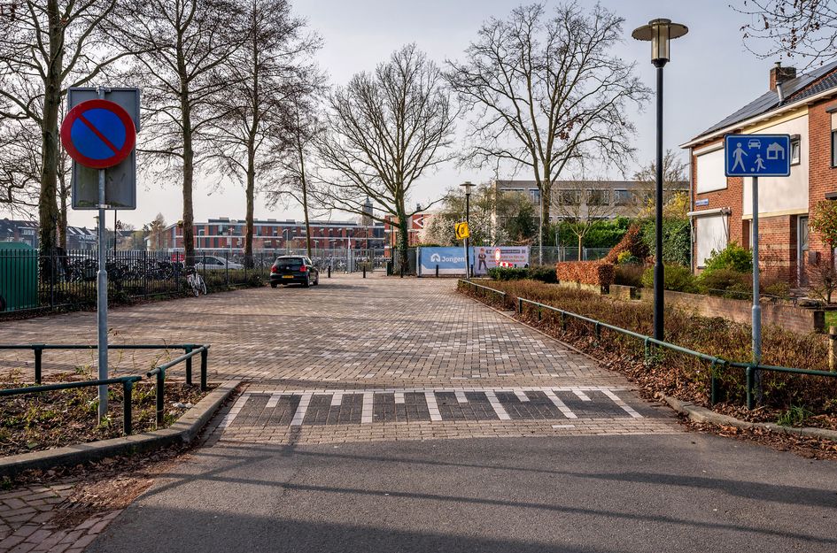 Bisschop Lindanusstraat 11