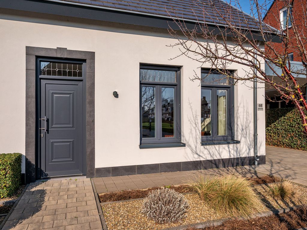 Kapelaan Slotsstraat 68, GRUBBENVORST