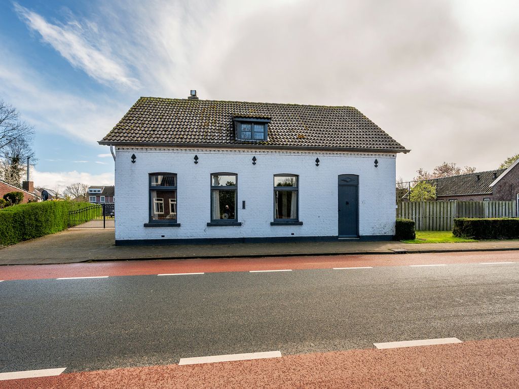 Mgr Aertsstraat 28, SWOLGEN