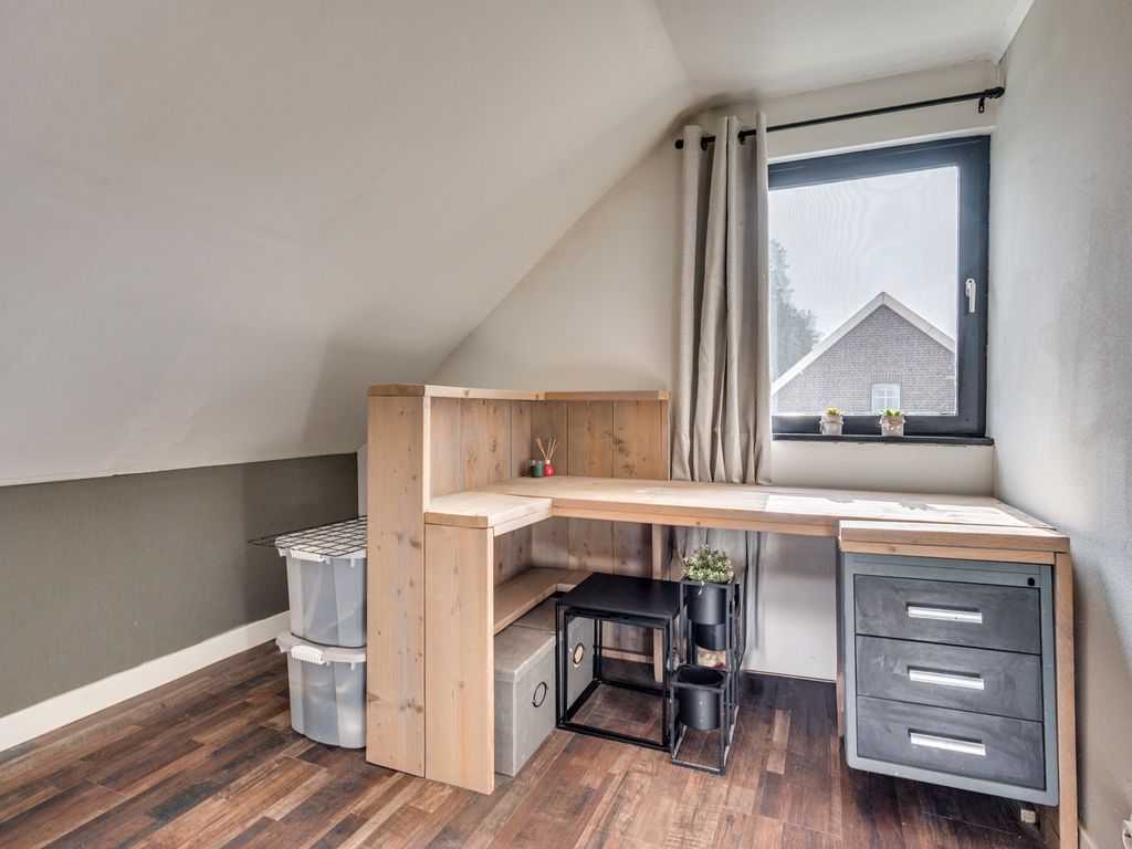 Mgr Aertsstraat 28, SWOLGEN