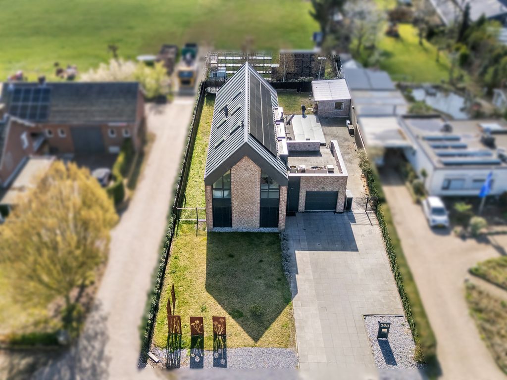 Geldersebaan 36A, TEGELEN