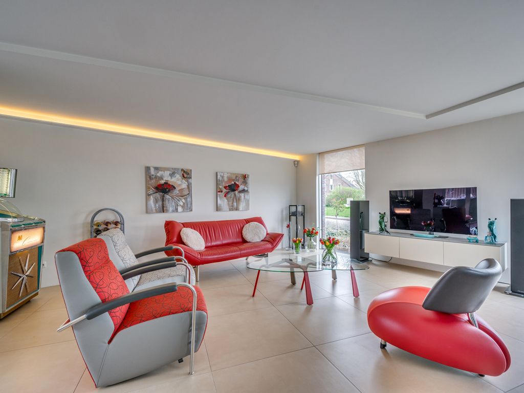 Paulus Potterstraat 6, BAARLO