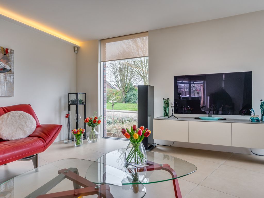 Paulus Potterstraat 6, BAARLO