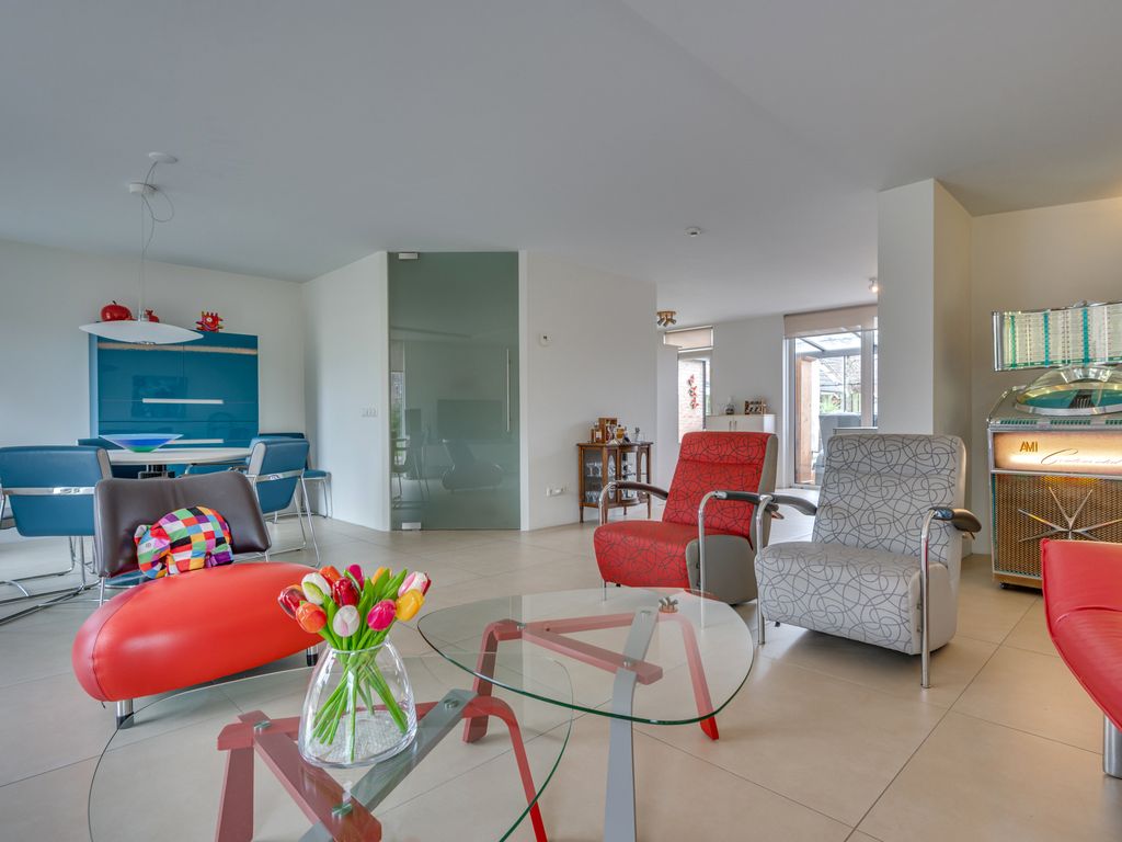 Paulus Potterstraat 6, BAARLO