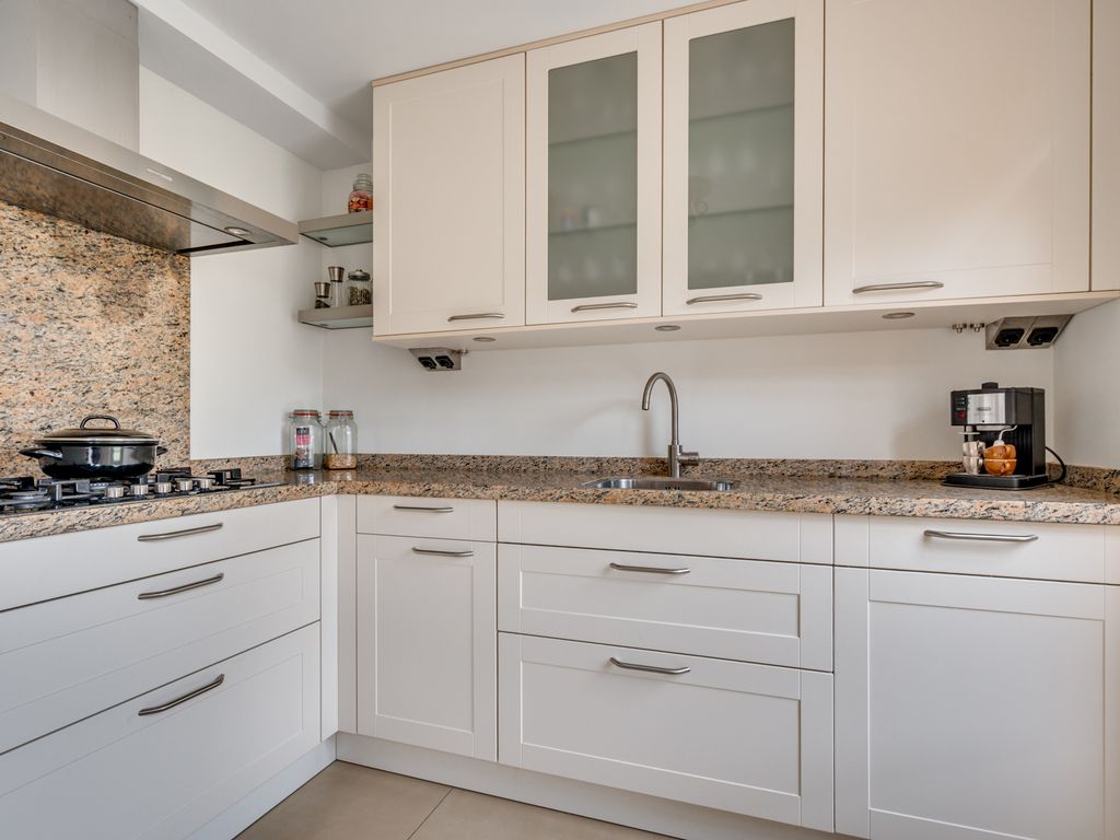 Paulus Potterstraat 6, BAARLO