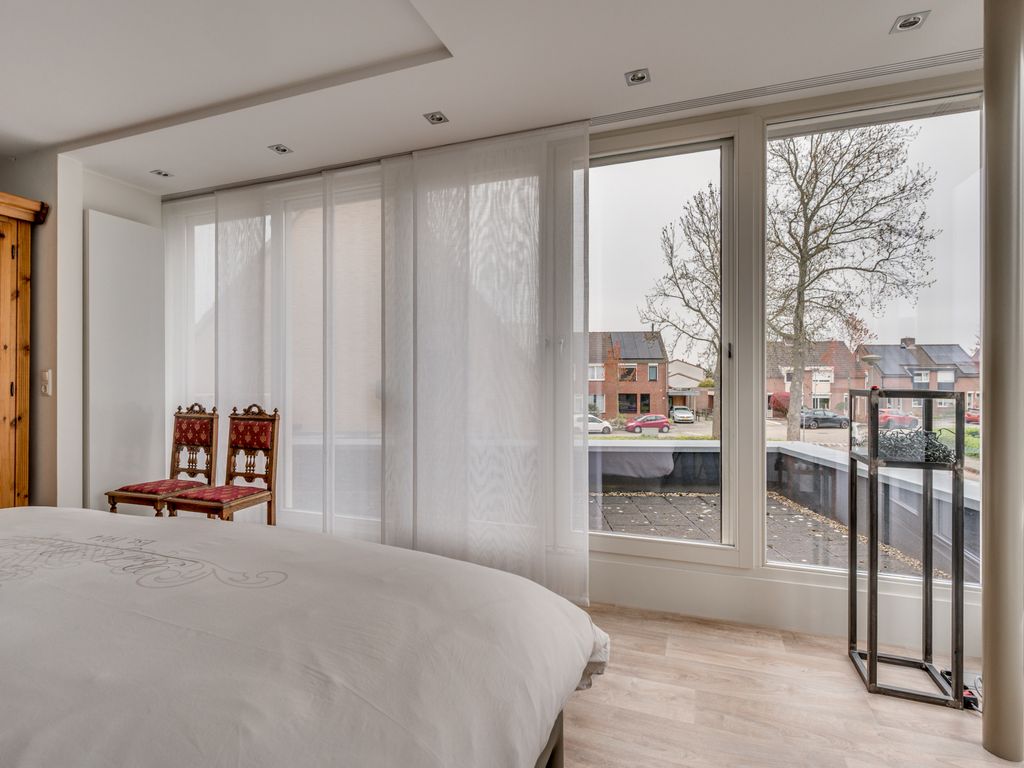 Paulus Potterstraat 6, BAARLO