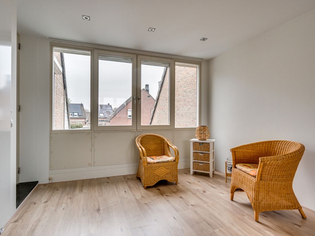 Paulus Potterstraat 6, BAARLO