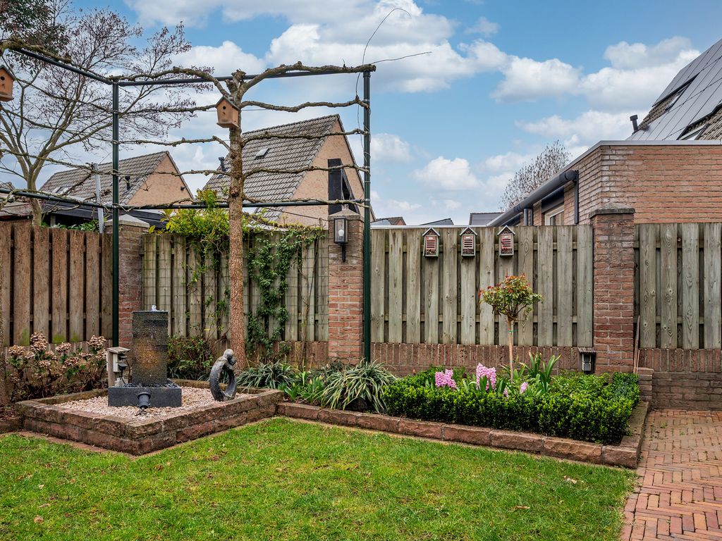 Paulus Potterstraat 6, BAARLO