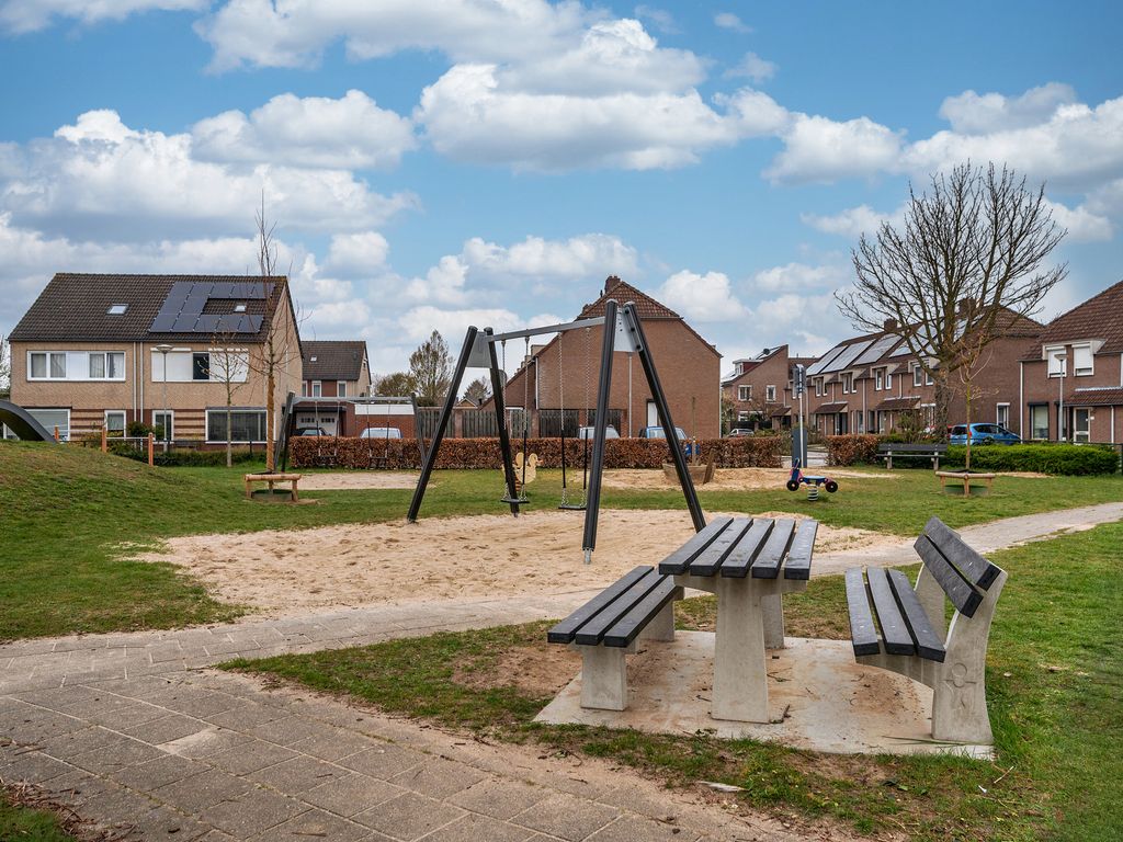 Paulus Potterstraat 6, BAARLO