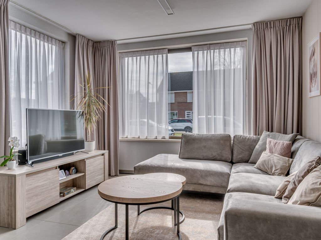 Burg Cremersstraat 10, GRUBBENVORST