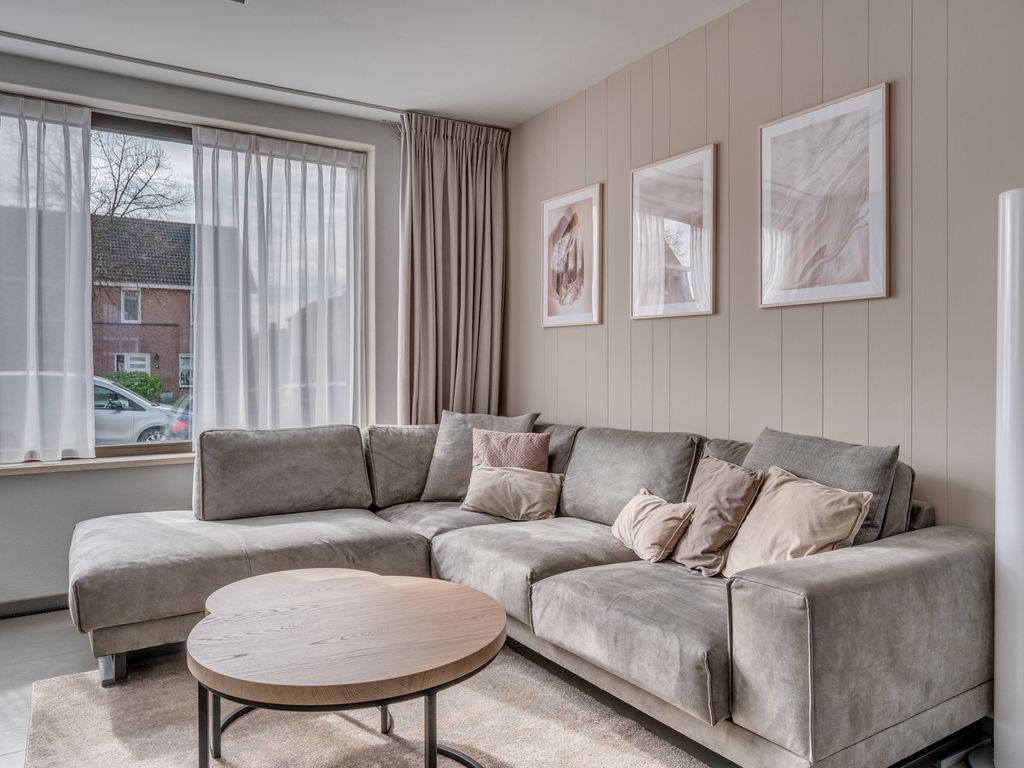 Burg Cremersstraat 10, GRUBBENVORST