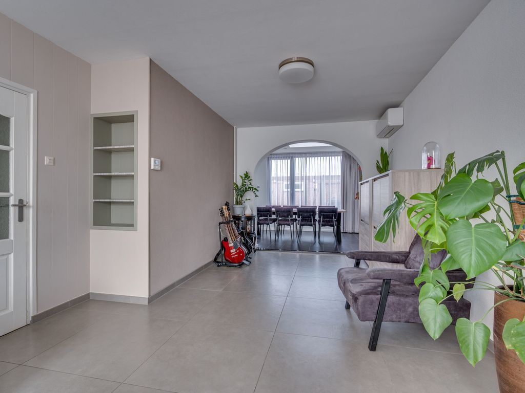 Burg Cremersstraat 10, GRUBBENVORST