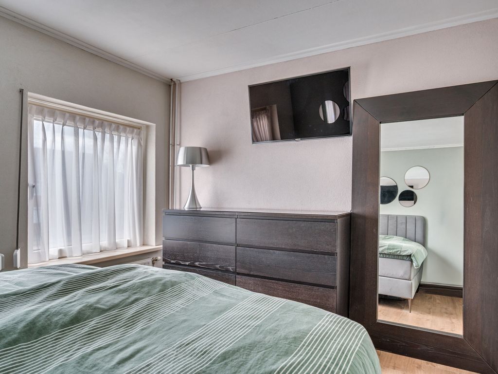 Burg Cremersstraat 10, GRUBBENVORST