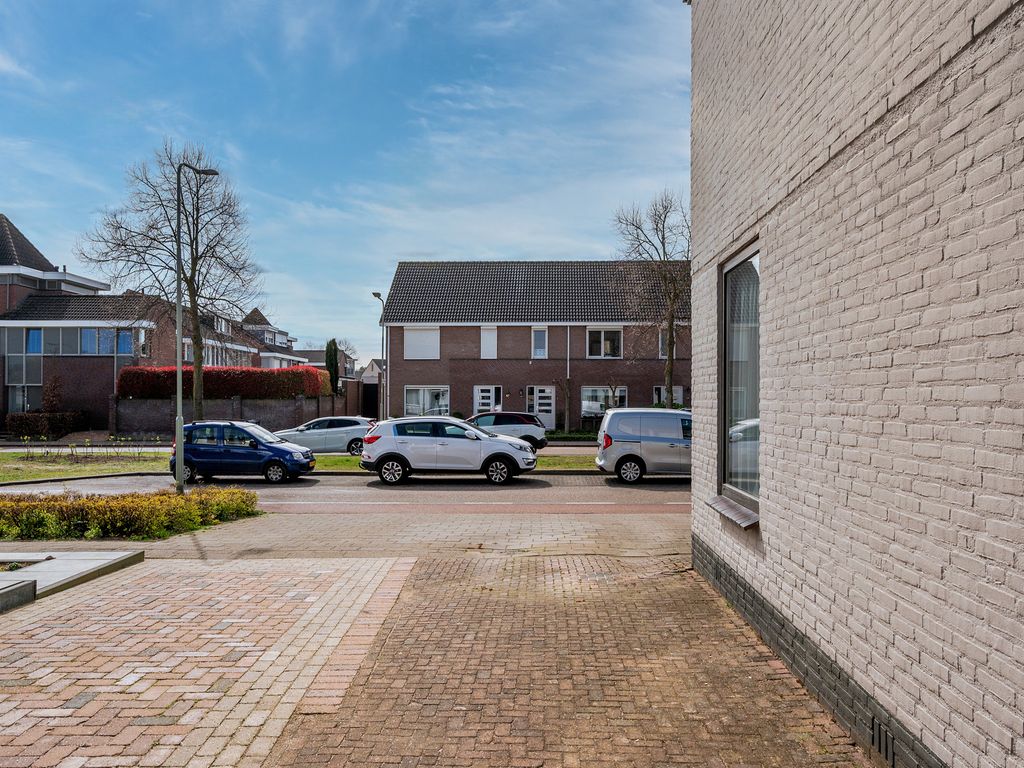 Burg Cremersstraat 10, GRUBBENVORST