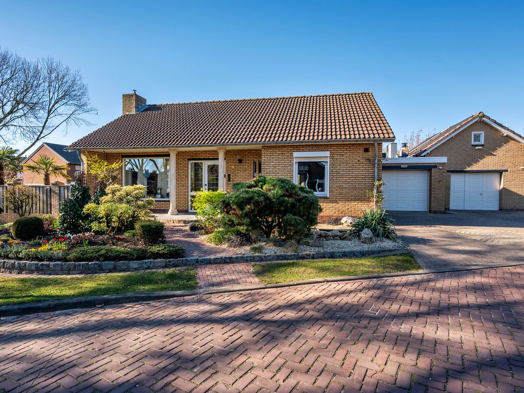 Kwistbeeklaan 5, BAARLO