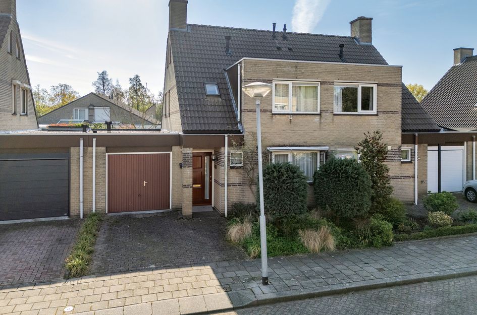 Jan van Broekhuizenstraat 17