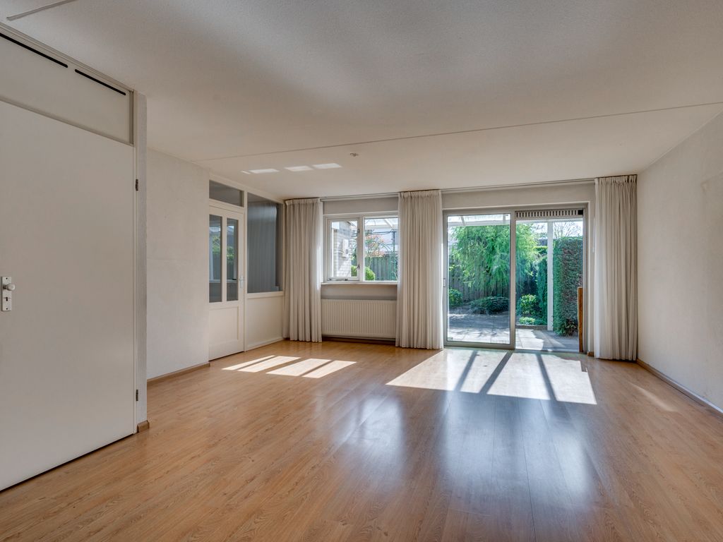 Jan van Broekhuizenstraat 17, VENLO