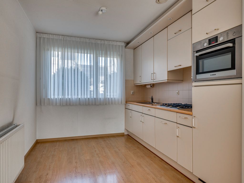 Jan van Broekhuizenstraat 17, VENLO