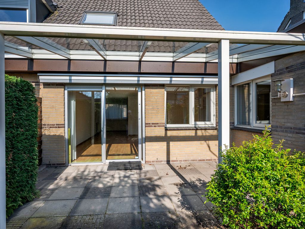 Jan van Broekhuizenstraat 17, VENLO