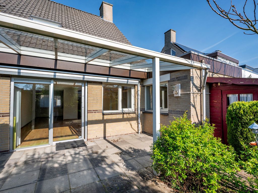 Jan van Broekhuizenstraat 17, VENLO