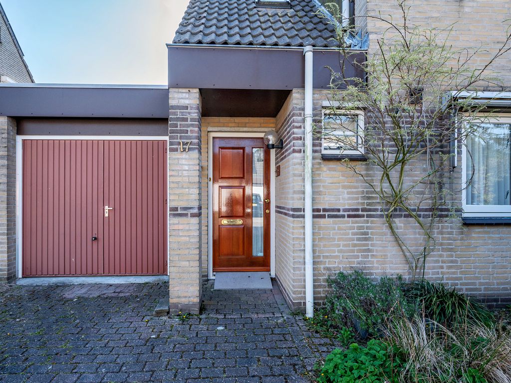 Jan van Broekhuizenstraat 17, VENLO