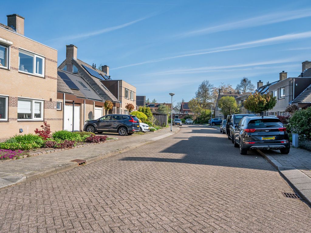 Jan van Broekhuizenstraat 17, VENLO