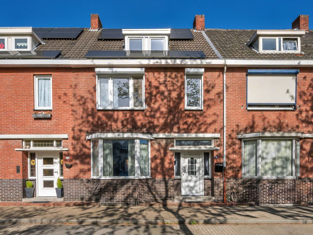 Manresastraat 35, VENLO