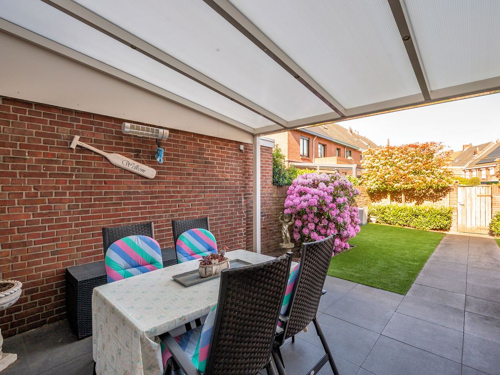 Manresastraat 35, VENLO