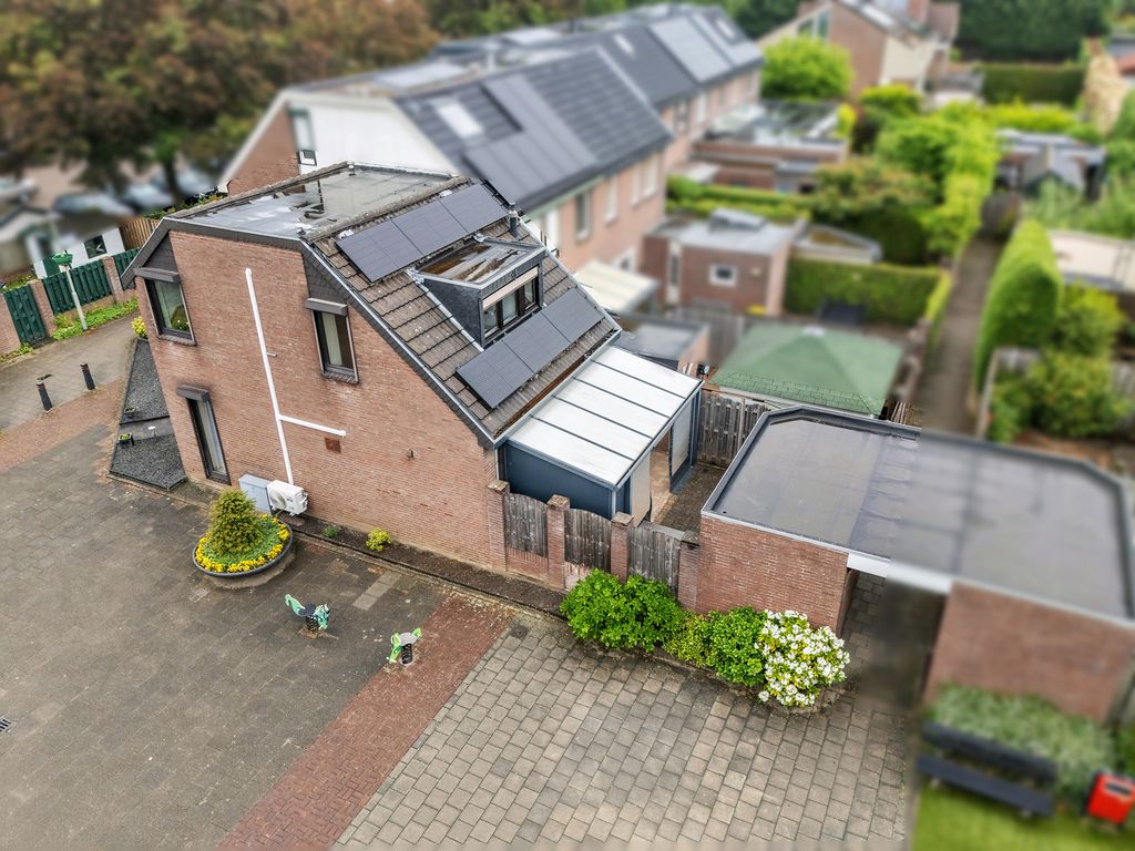 Breukenhof 30, TEGELEN