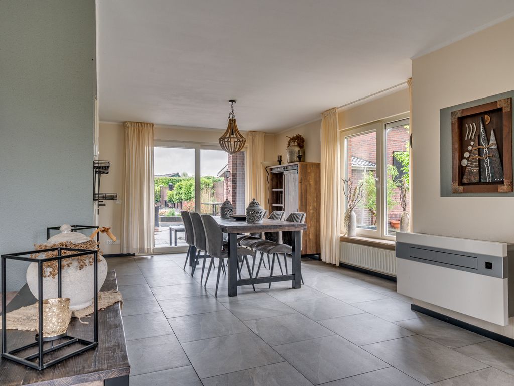 Sint Lambertusweg 30a, REUVER