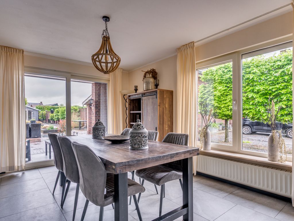 Sint Lambertusweg 30a, REUVER
