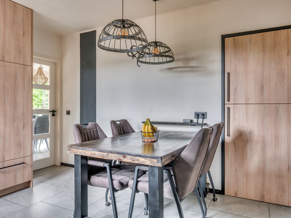 Sint Lambertusweg 30a, REUVER