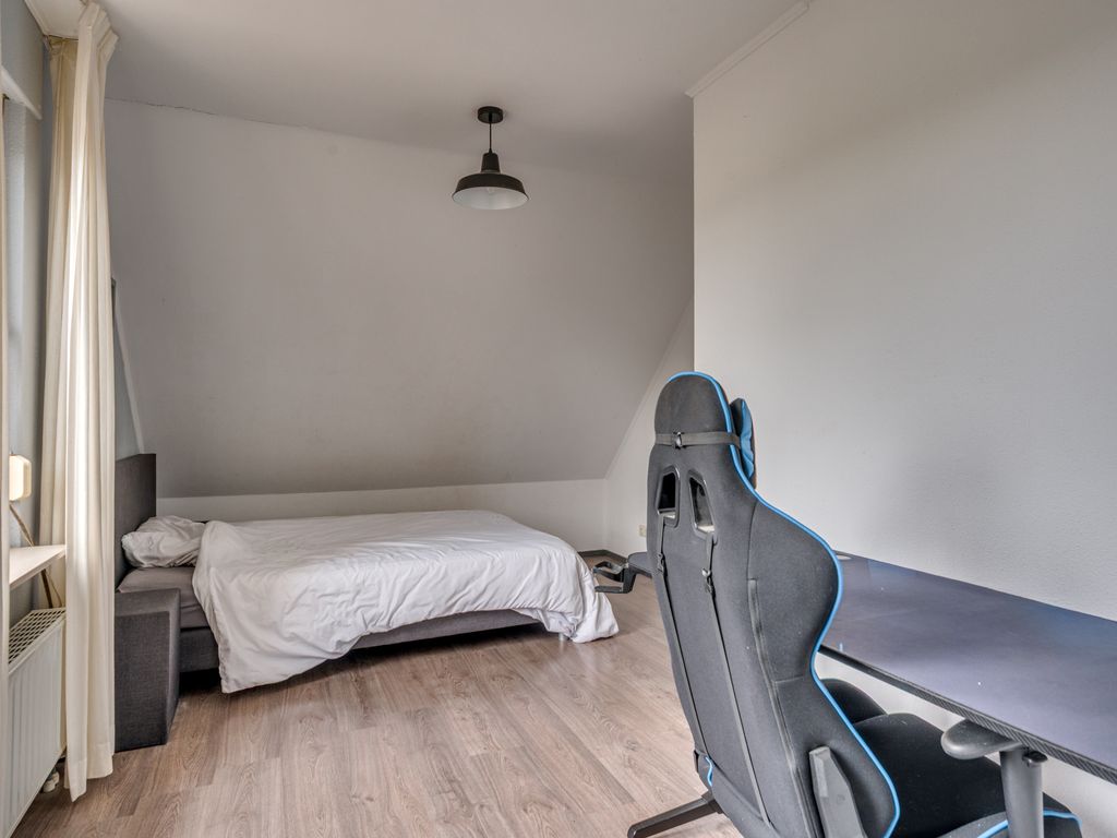 Sint Lambertusweg 30a, REUVER