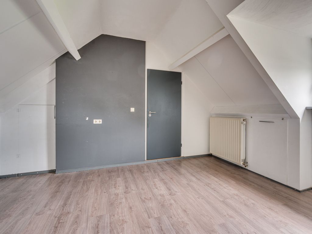 Sint Lambertusweg 30a, REUVER