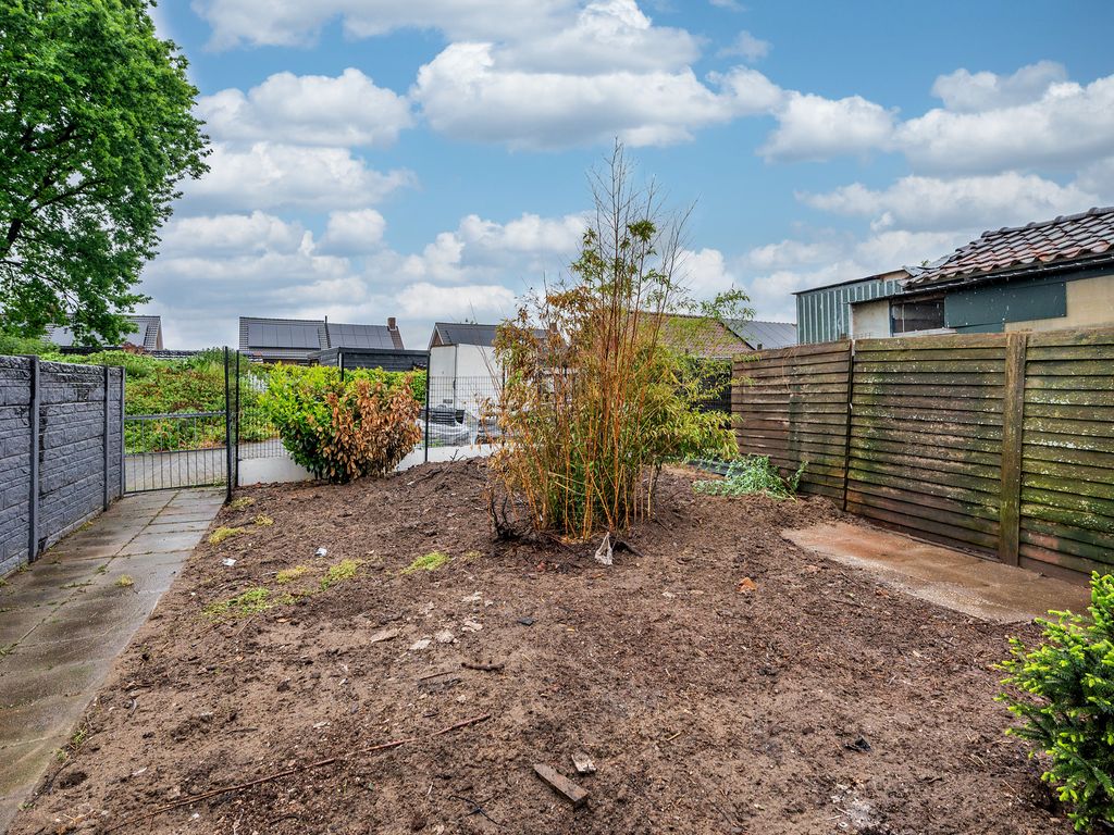 Sint Lambertusweg 30a, REUVER