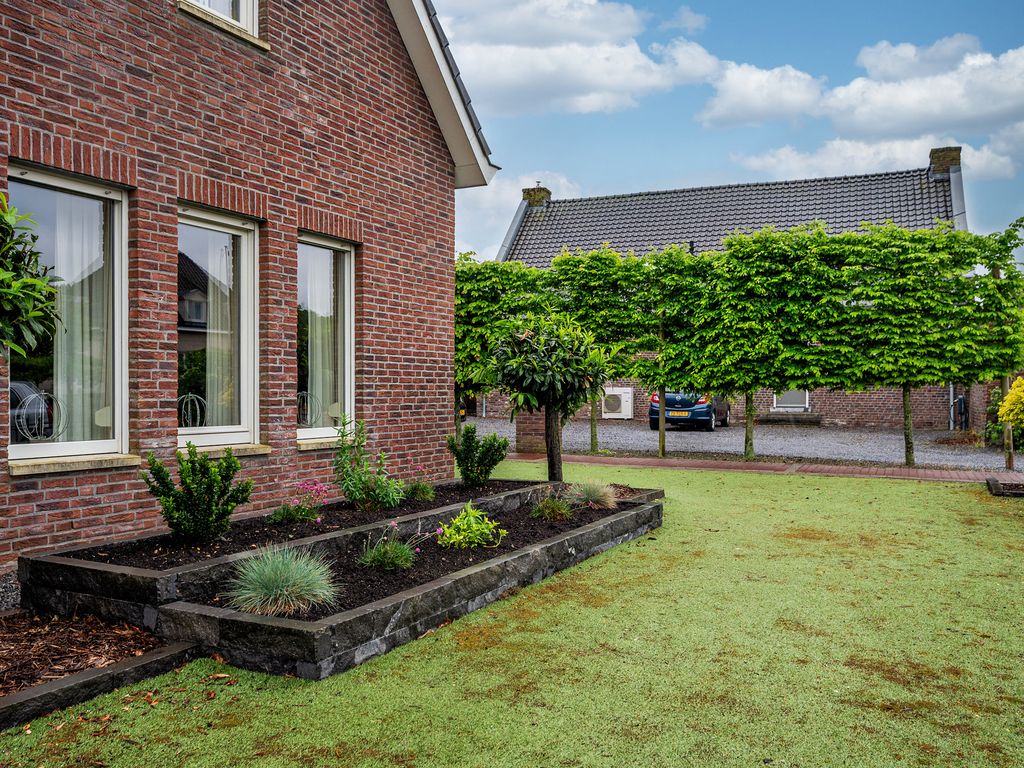 Sint Lambertusweg 30a, REUVER