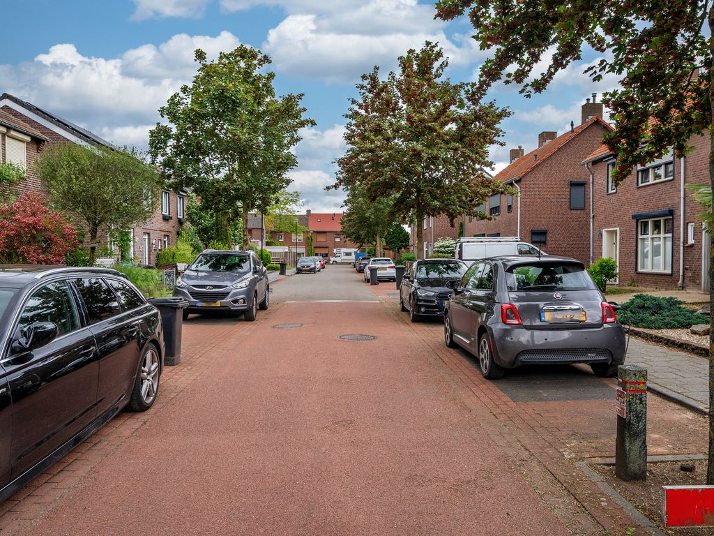 Minister Goselinglaan 15, REUVER