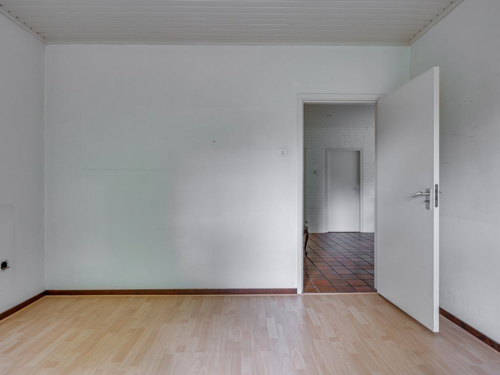 Merellaan 8, GRUBBENVORST