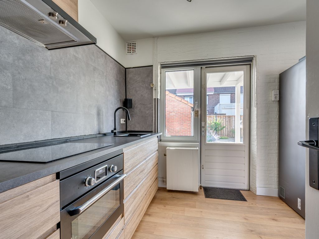 Merelstraat 9, TEGELEN