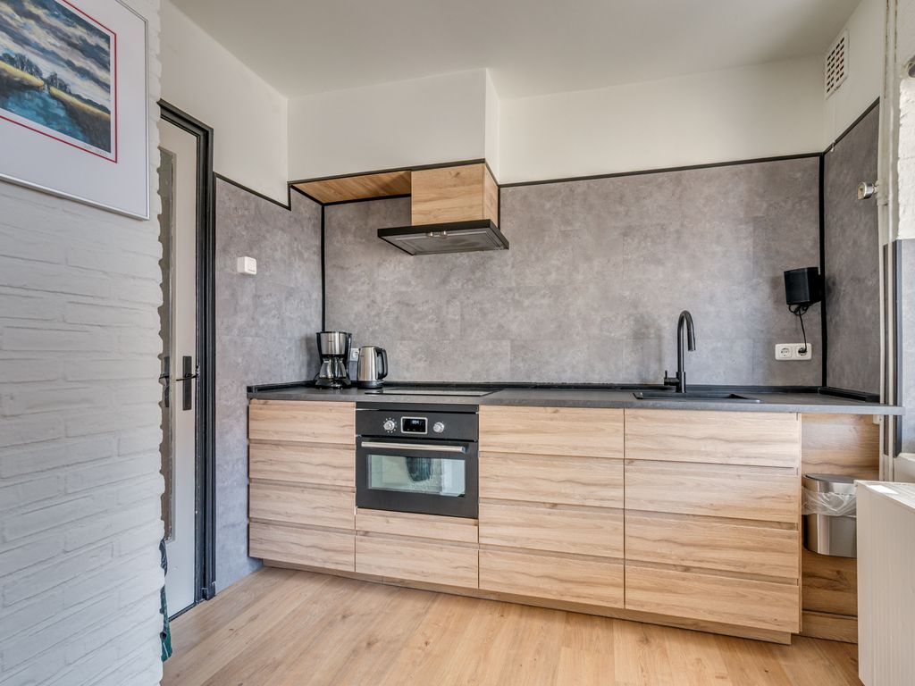 Merelstraat 9, TEGELEN