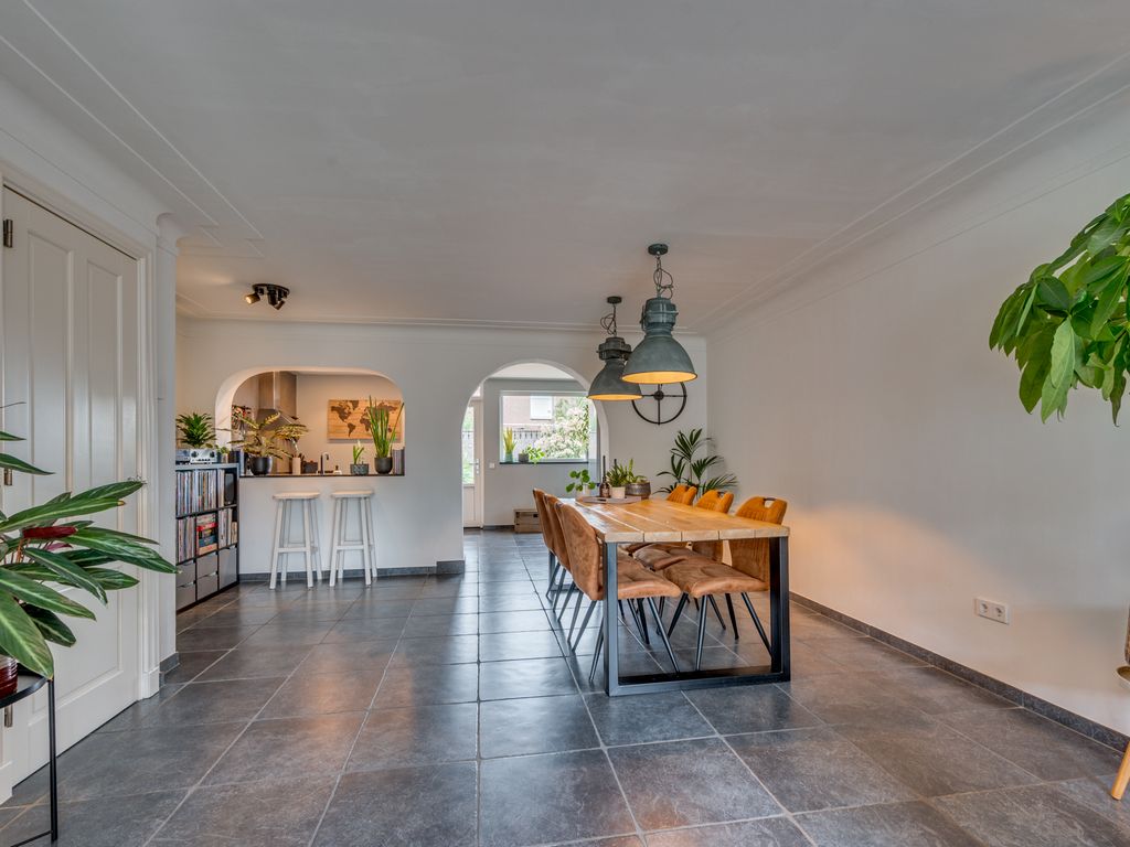 Lepelaarstraat 17, VELDEN