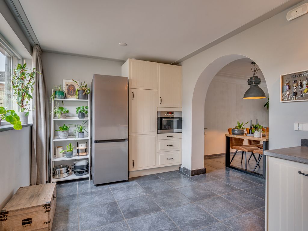 Lepelaarstraat 17, VELDEN
