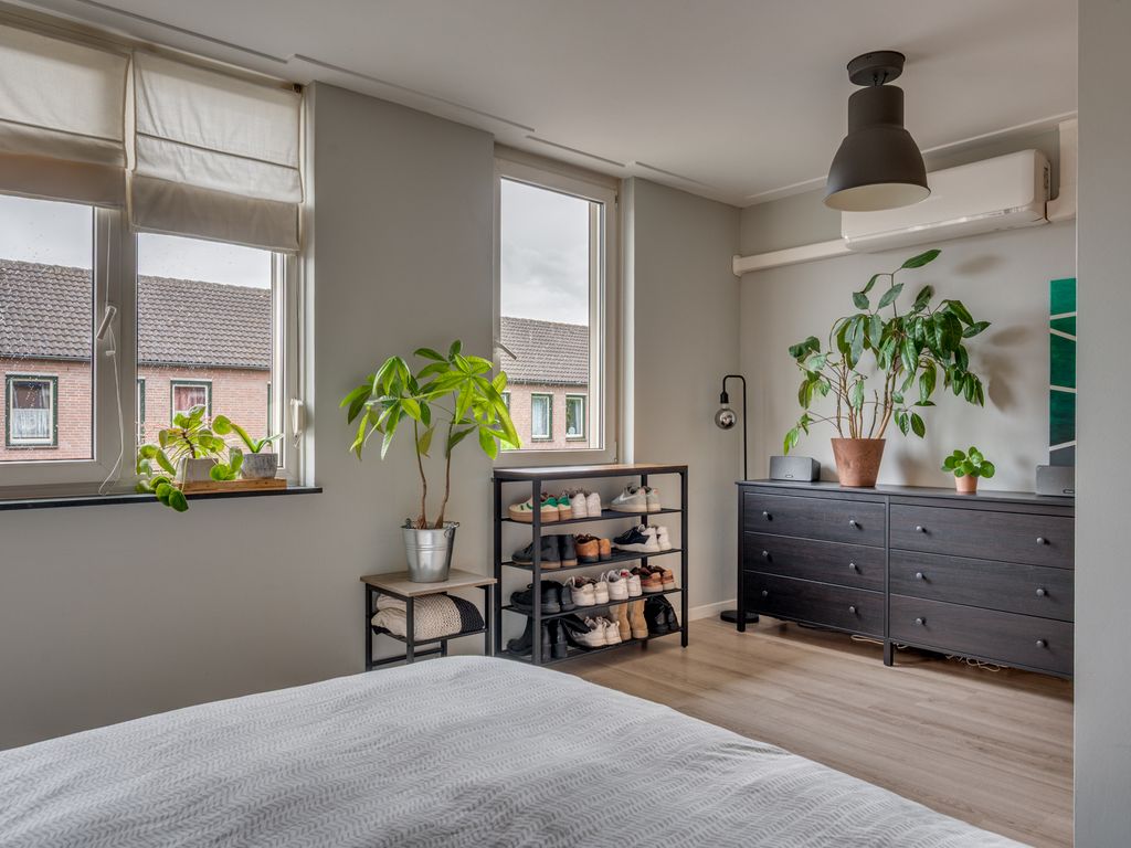 Lepelaarstraat 17, VELDEN