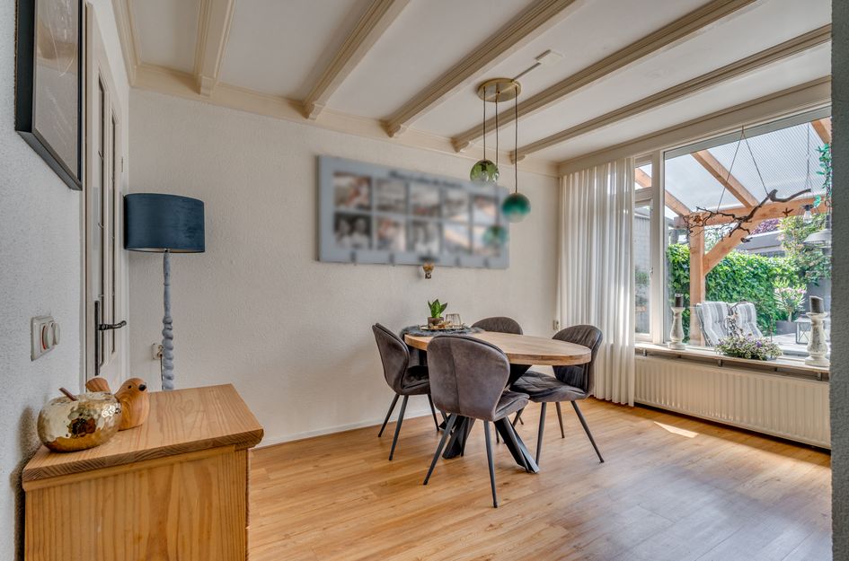 Hendrik van Veldekestraat 2