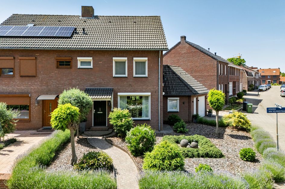 Hendrik van Veldekestraat 2